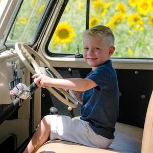 Meet your Posher, Jason